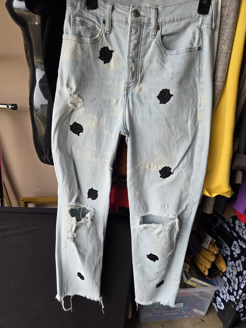 Light Blue Distressed Women's Jeans with Black Rose Appliqués